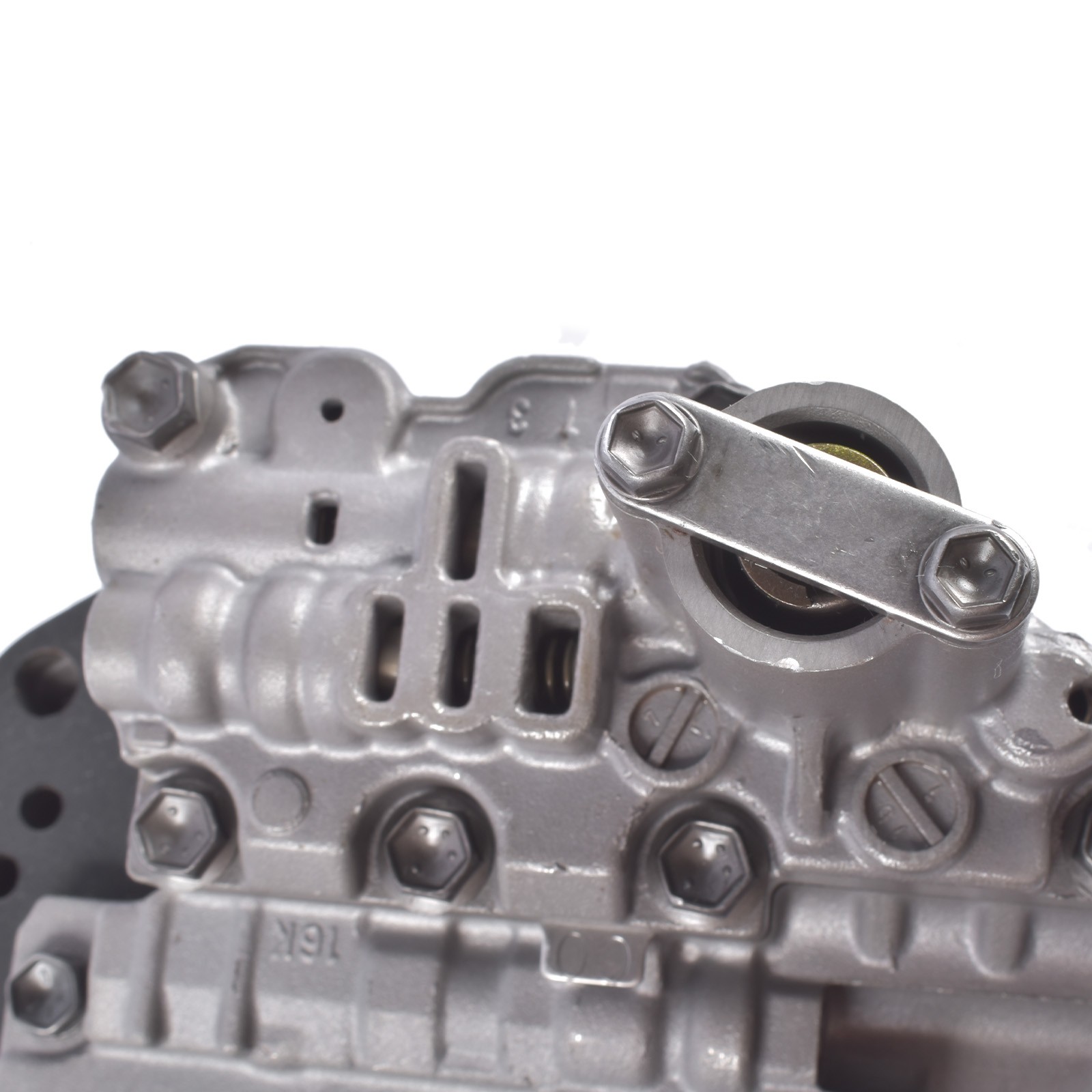 6 Speed Automatic Transmission Valve Body For 03-11 VW Jetta Touran 09G325039A