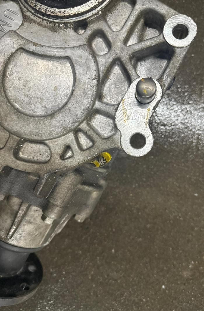 2016-2018 Kia Sorento Transfer Case Assembly 3.3L OEM