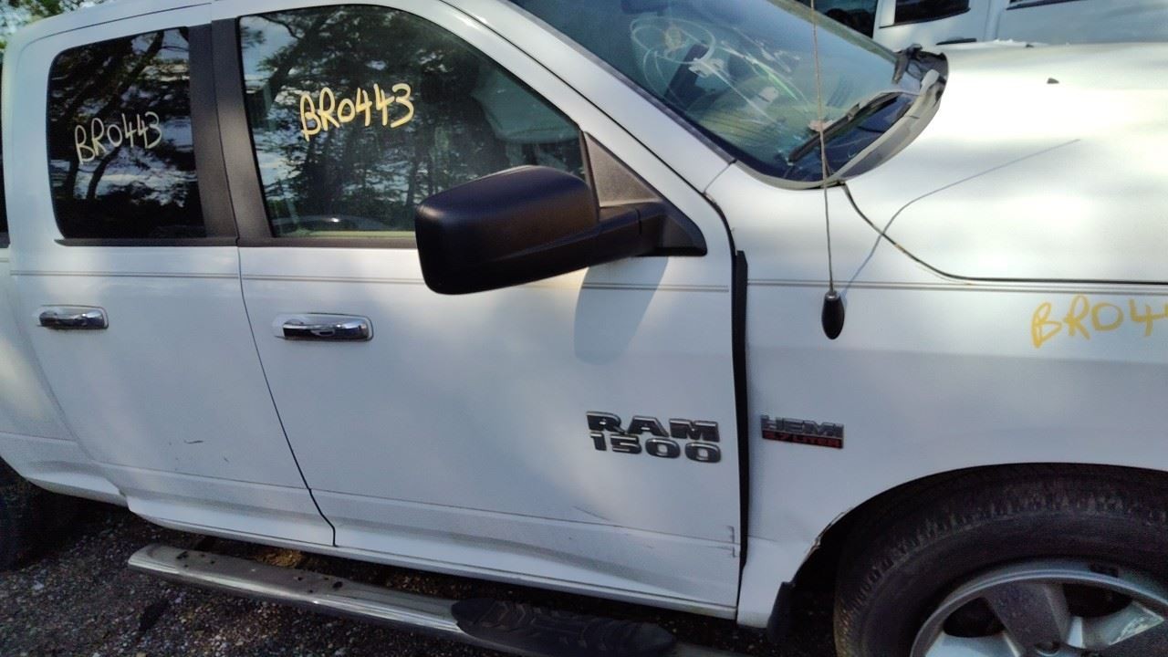 Automatic Transmission 2WD 5.7L 8 Speed Fits 15-17 DODGE 1500 PICKUP 1151130