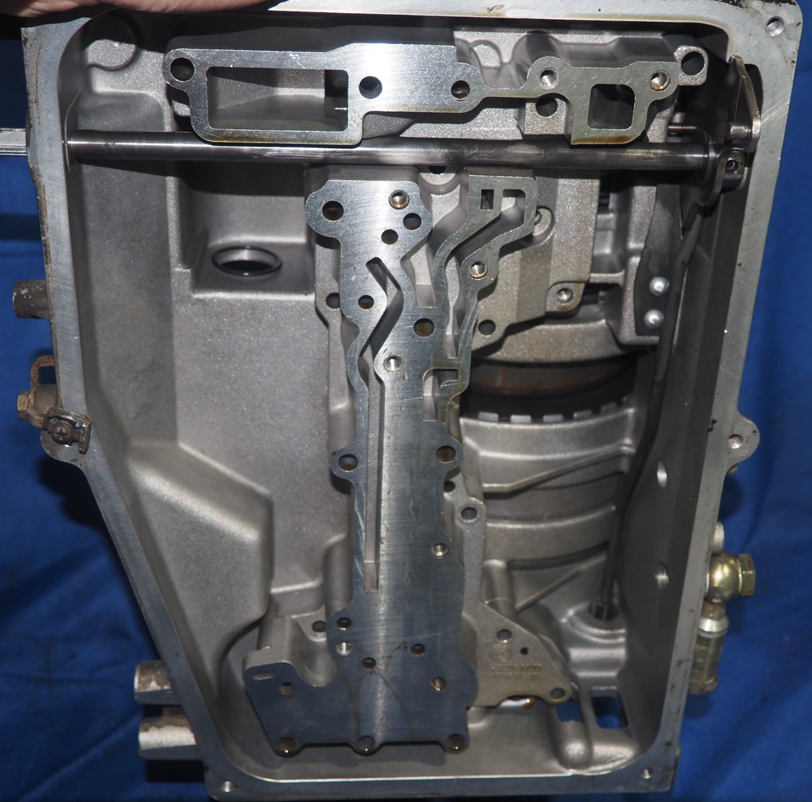 1991-1994 Posche 964 911 C2 Tiptronic Transmission Case Housing W/Gears OEM Good
