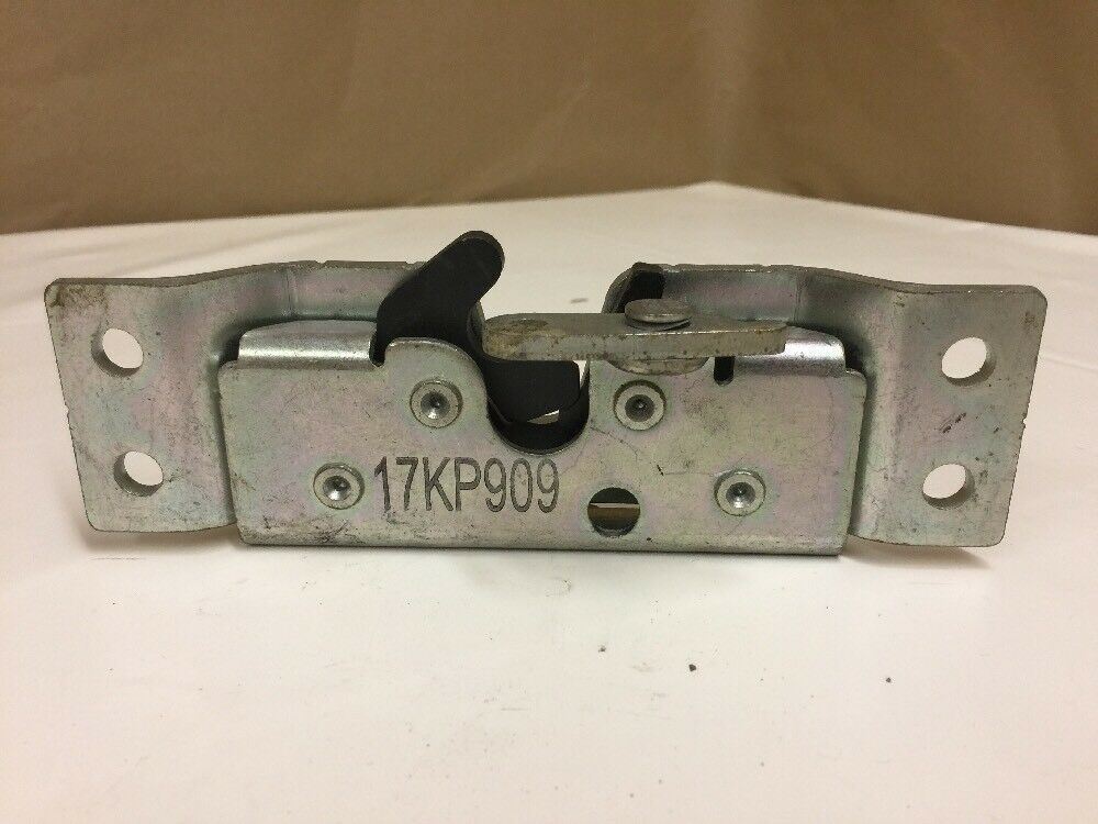 Vehicular Door Right Locker Set 17KP909 Oshkosh Silver Mountable Metal