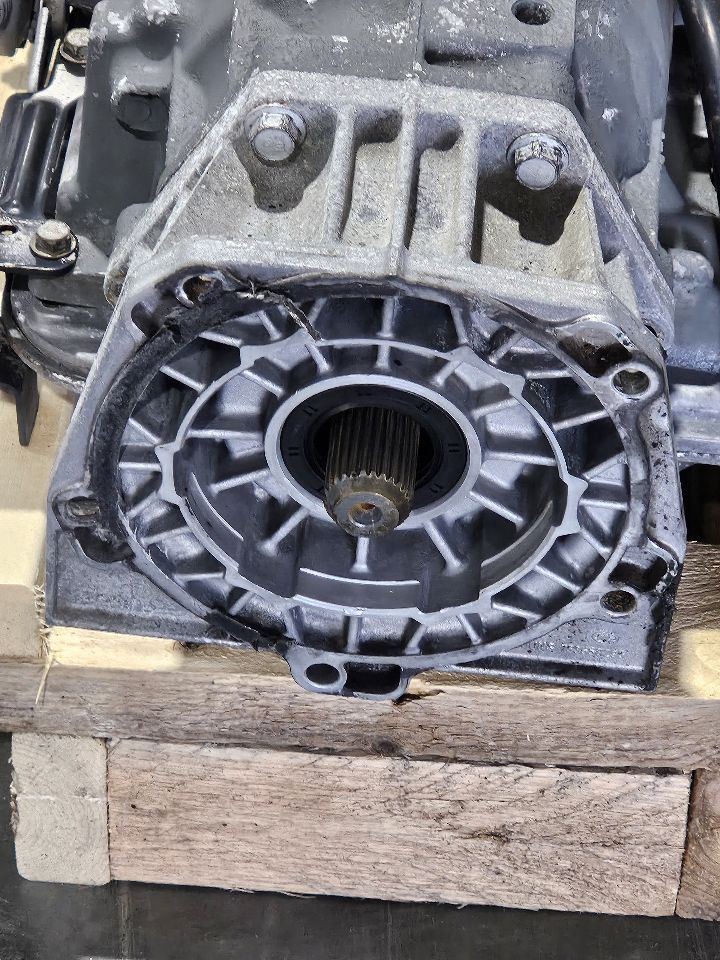 2007 GMC Canyon Automatic Transmission 3.7L 4WD OEM Colorado
