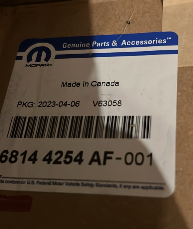 MOPAR OEM 13-22 1500 Classic,1500 Cab Side Step-Step Bar 68144254AF