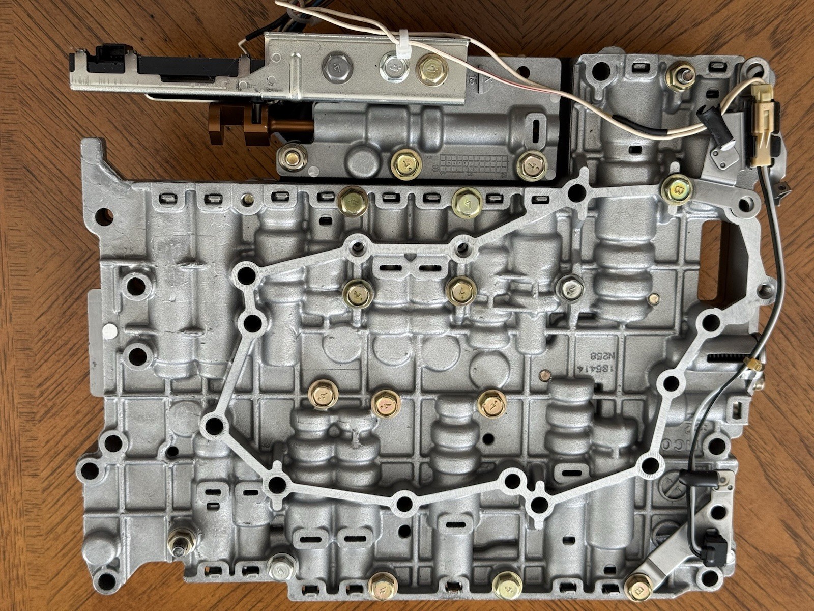 Genuine OEM RE5R05A Valve Body TCM 31040-90X10 Nissan Frontier Titan Xterra