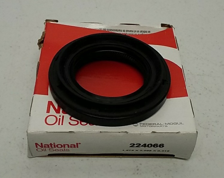 224066 National Output Shaft Seal – Durable, Leak-Resistant Transmission Seal