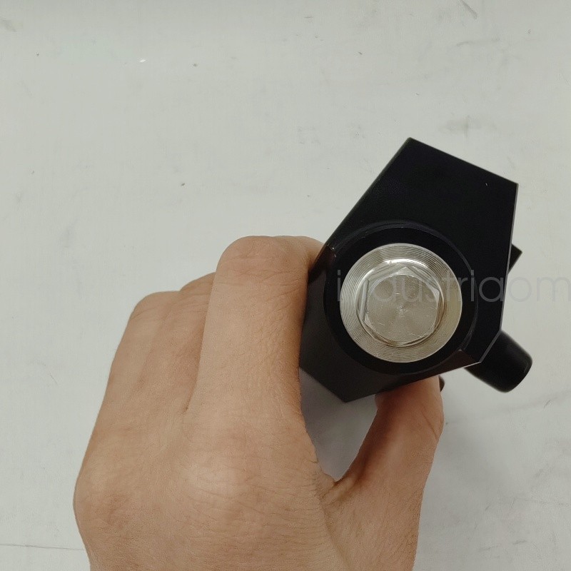 Transmission Fluid Thermal Bypass Valve For GM Silverado/Sierra 6L80 2014-2018