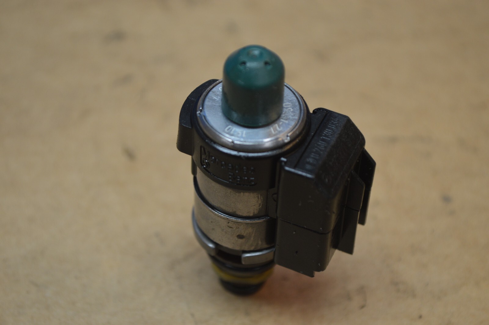 W221 MERCEDES BENZ S63 S600 TRANSMISSION CONTROL SOLENOID VALVE 2202770998