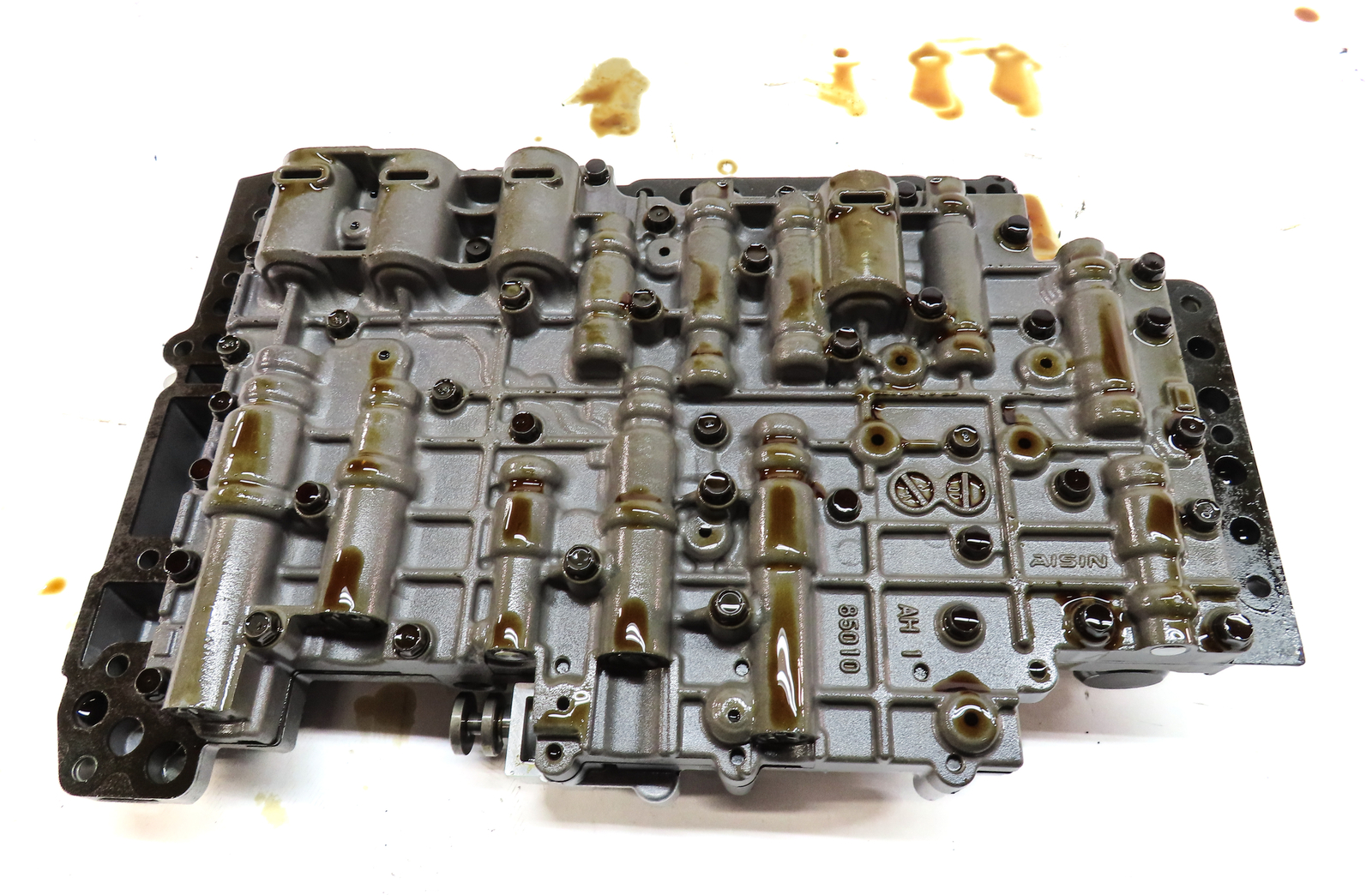 2011-2018 PORSCHE CAYENNE (958) S / GTS / BASE – AUTO TRANSMISSION VALVE BODY