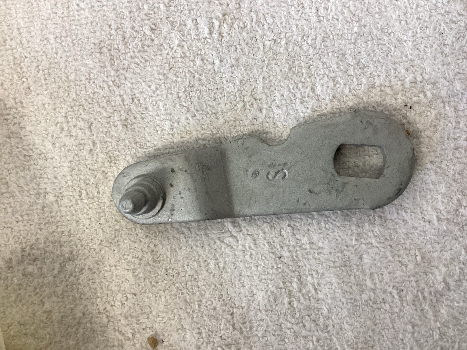 NOS Genuine GM 15251895 Automatic Transmission Shift Lever 1998-2014