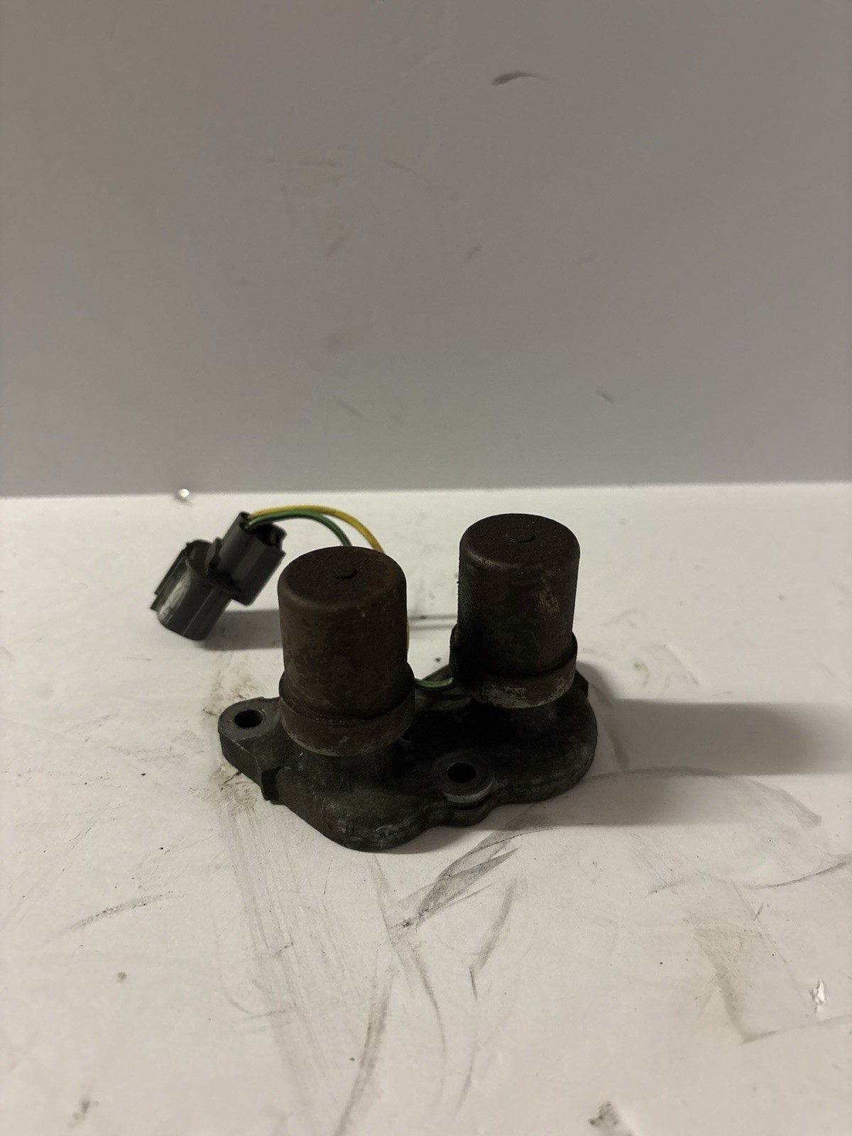 OEM 1990-2002 Honda Accord Auto Transmission Shift Lock Up Solenoid *NOT TESTED*