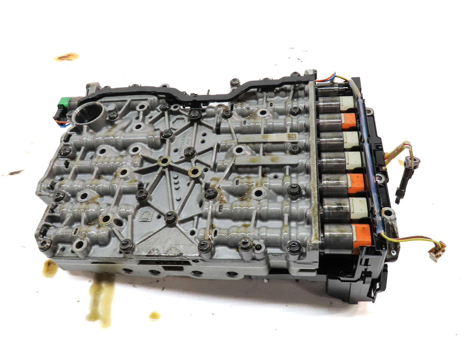 15-18 BMW X3 X4 X5 X6 (F15 F16 F25 F26) 8HP-45 A/T AUTO TRANSMISSION VALVE BODY