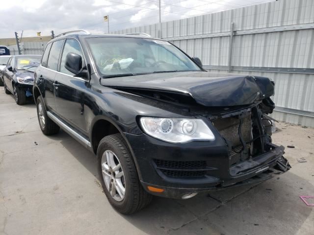 Automatic Transmission 3.6L Fits 09-10 TOUAREG 1317350