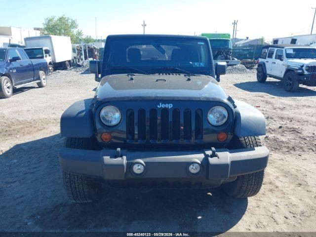 Manual Transmission 3.8L 4WD Fits 11 WRANGLER 1054583