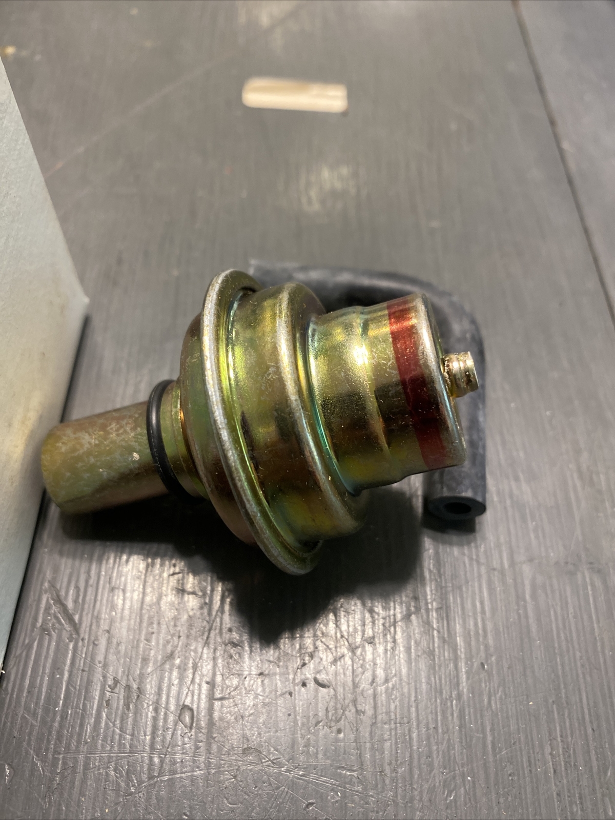 Standard Ignition Automatic Transmission Vacuum Modulator TM102