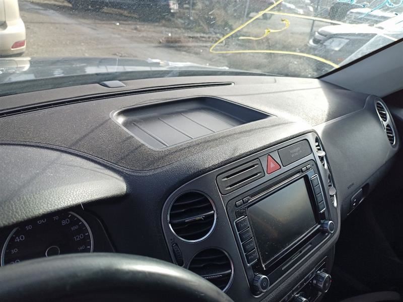 FWD Automatic Transmission from 2010 Volkswagen Tiguan 2.0L 10240677