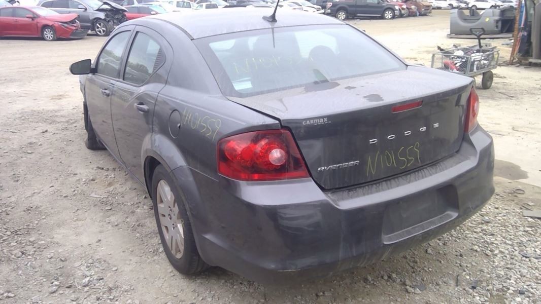 Automatic Transmission 2.4L 4 Speed Fits 13-14 200 1361704
