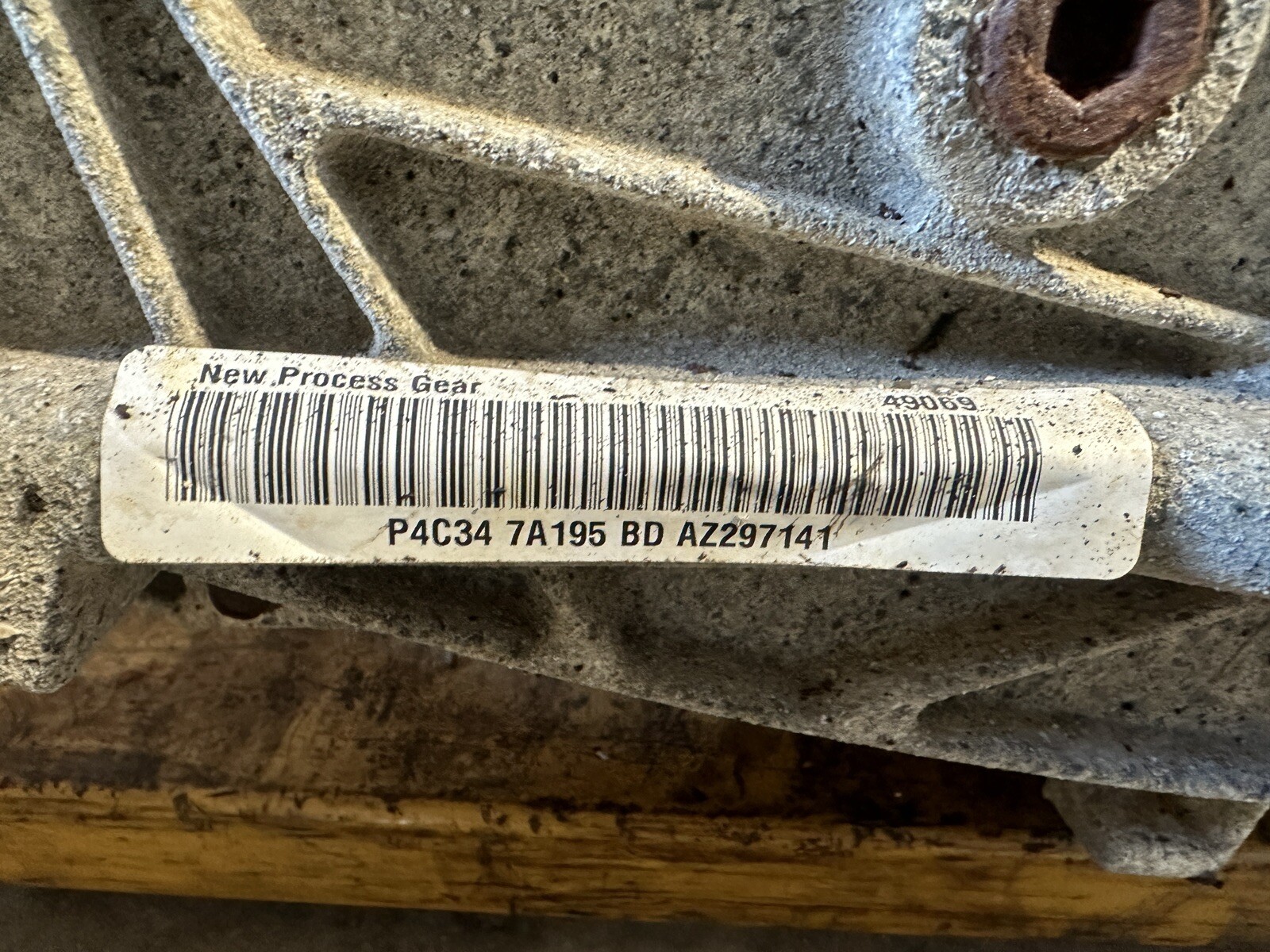 Transfer Case Manual Shift 4R100 Fits 99-04 FORD F250SD PICKUP 1288447