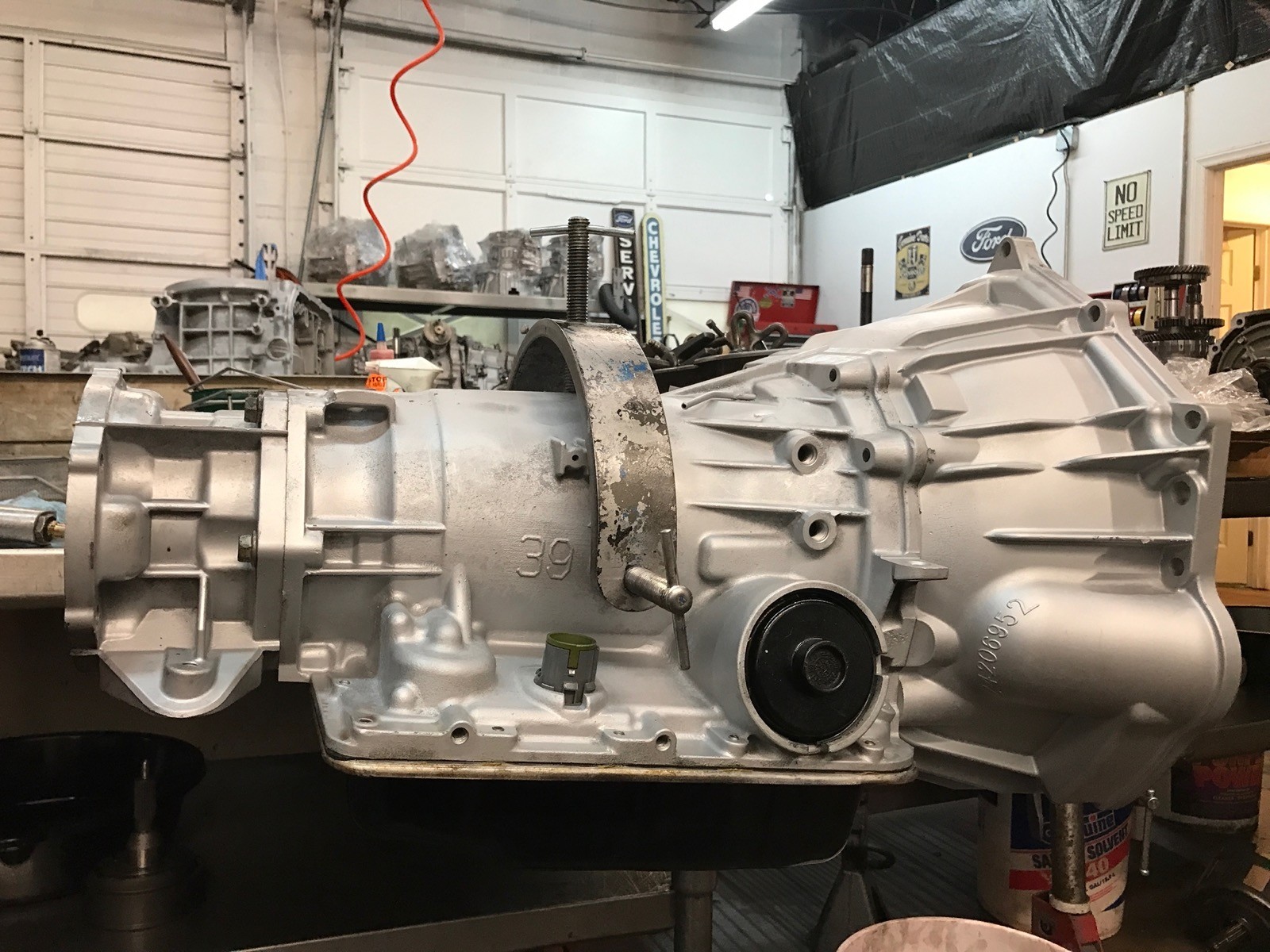 2005 – 2006 Chevy Express 1500/2500 6.0L / 5.3L / 4.8L AWD Transmission 4L65E