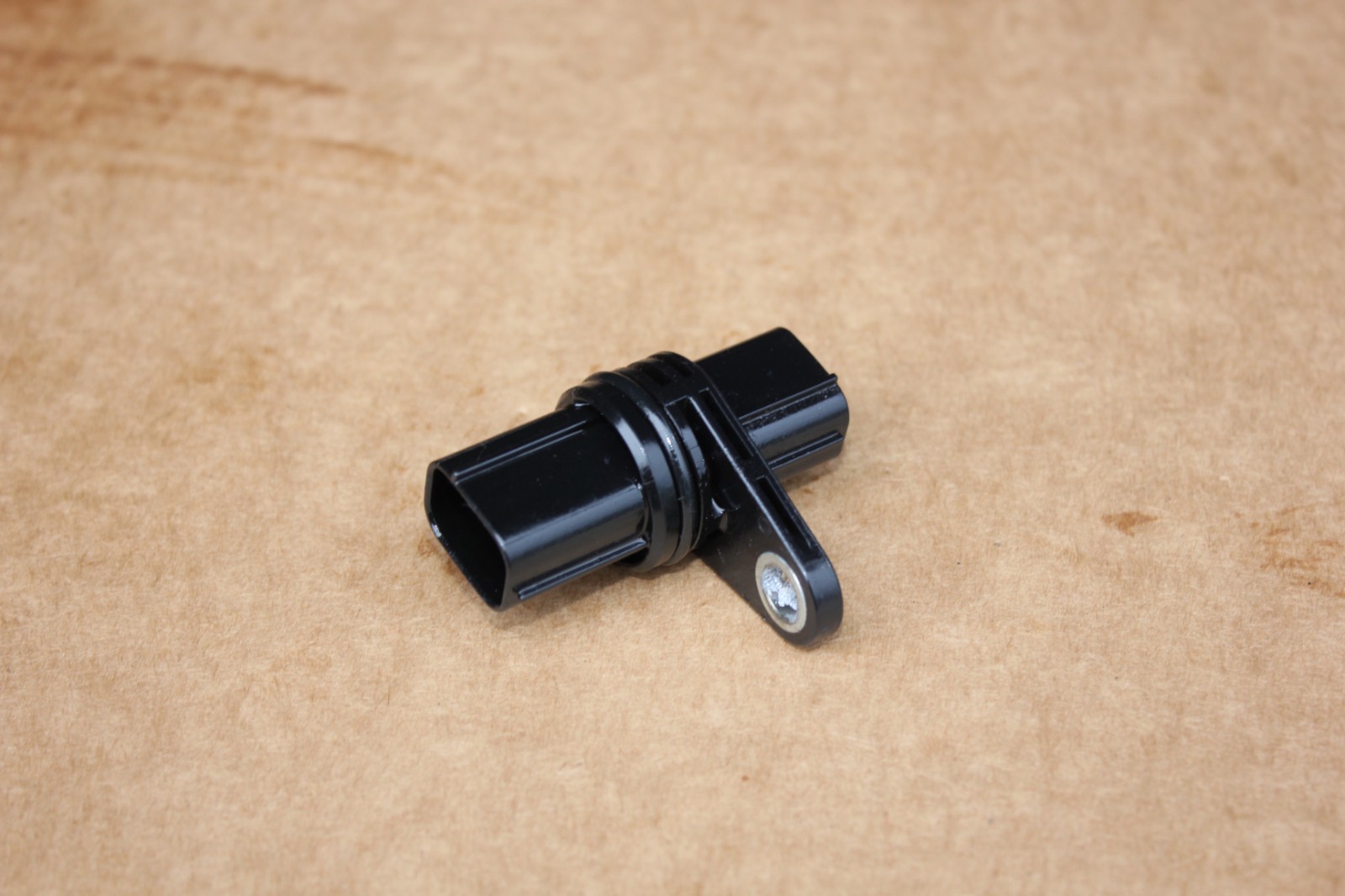 External connector for Toyota/Lexus Hybrid PC60 electric motor sensors — 8/8 pin