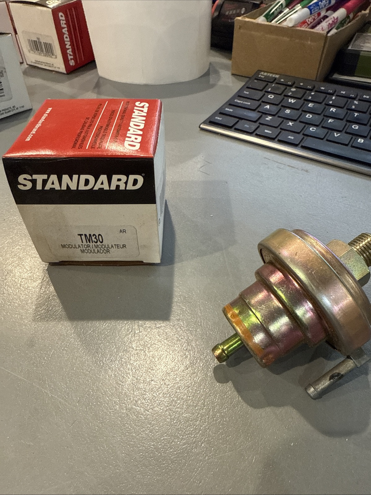Standard Ignition TM30 Automatic Transmission Vacuum Modulator