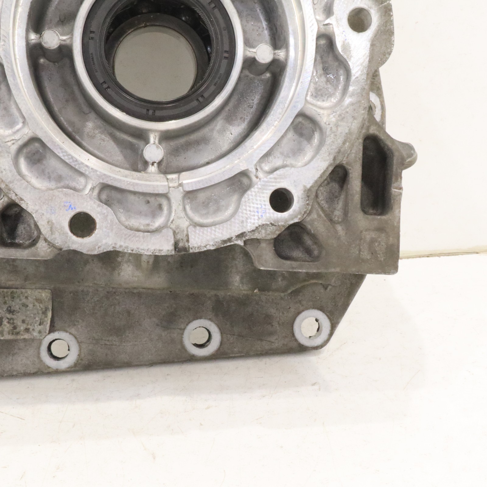 ✅ 2007 – 2020 RAM 2500 REAR TRANSFER CASE 4X4 EXTENSION HOUSING 52119637AA OEM