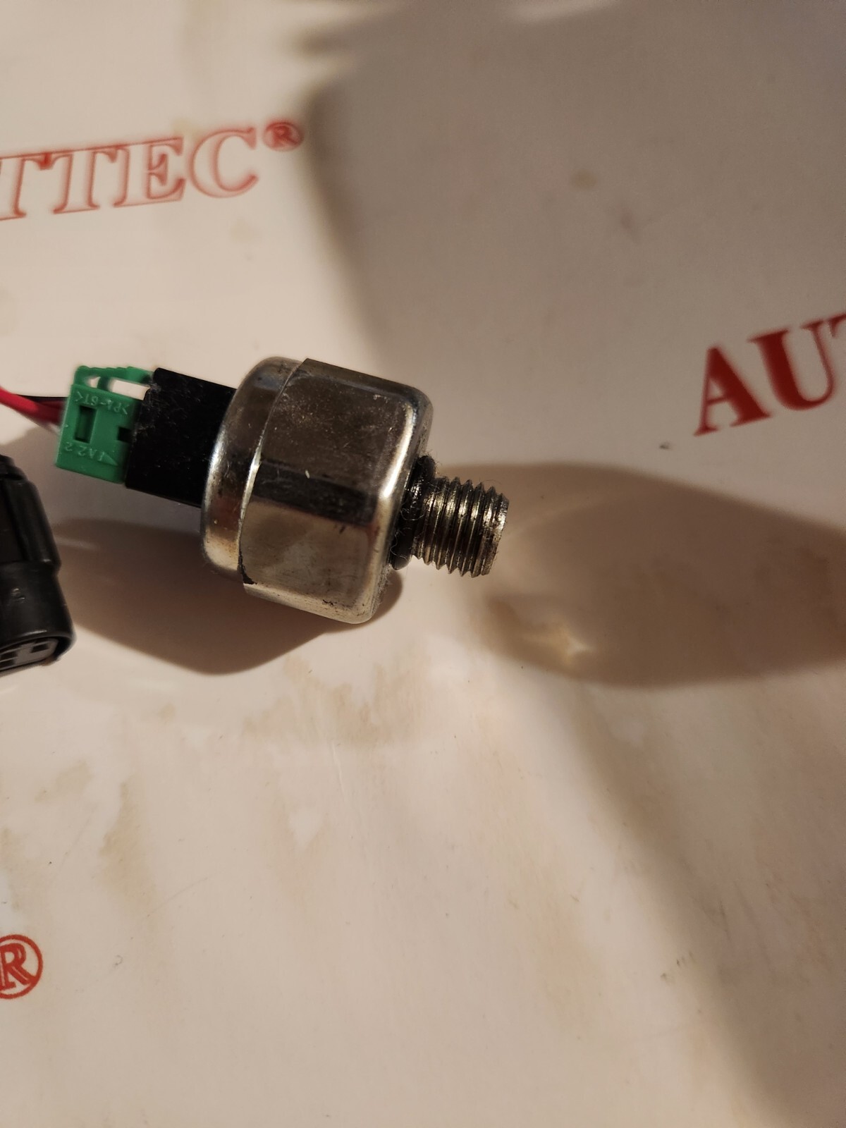 JF011E,JF015E Oil Pressure switch short & Tall (Tested 0.48 to 0.52 Kilo Volts)