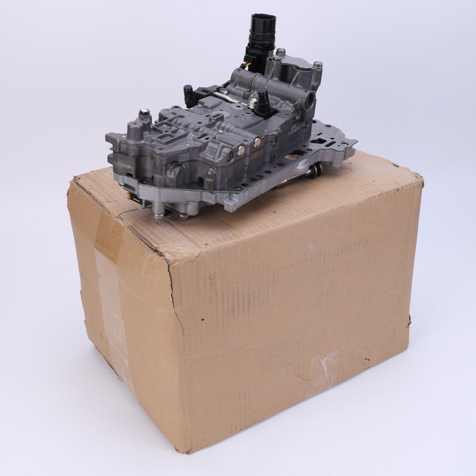 U660E Transmission Valve Body For Toyota Highlander Sienna RAV4 Avalon Camry US