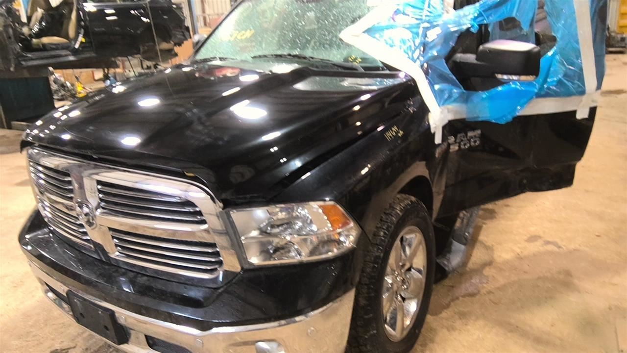 2011 – 2023 Dodge 1500 Pickup Transfer Case Classic Style 5 Lug Wheel