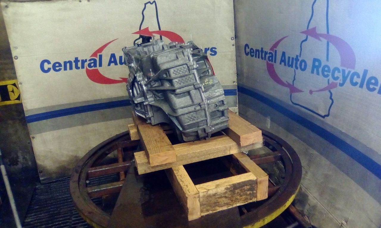 Transmission VIN J 11th Digit Limited FWD Fits 14-17 ACADIA 371605