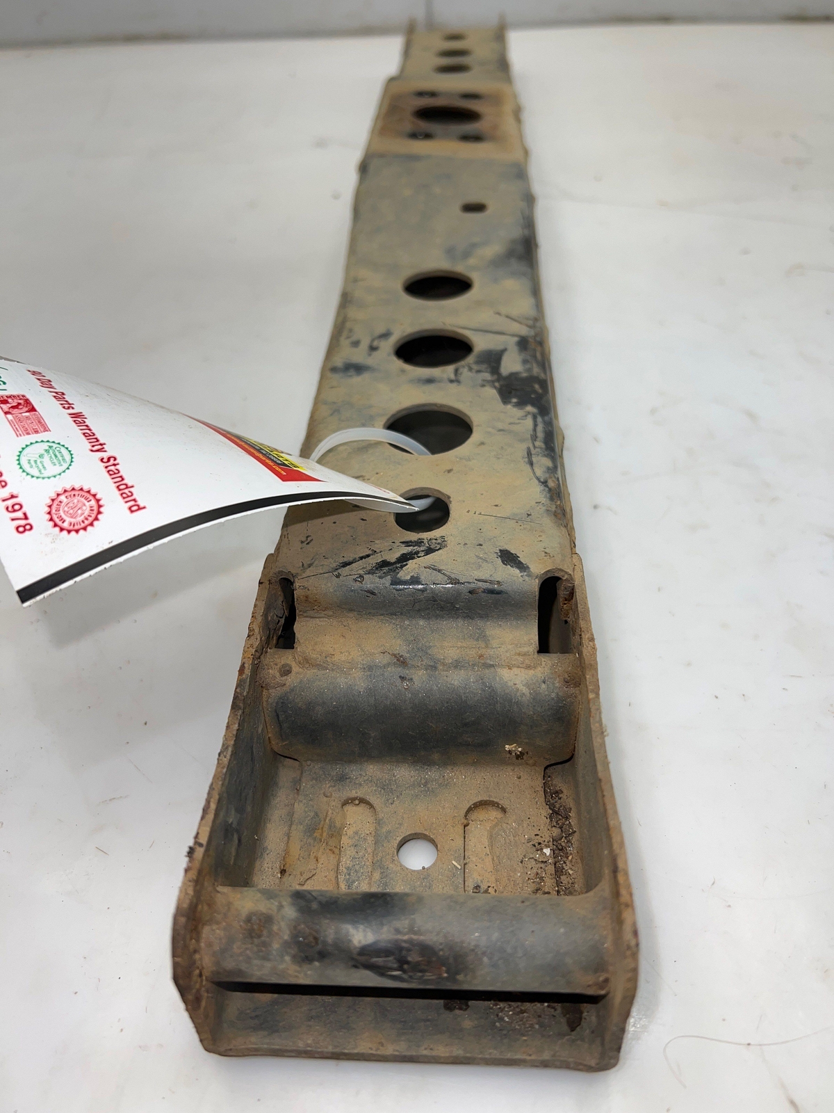 2000 – 2004 Toyota Tundra 4×4 Transmission Crossmember Subframe OEM 51203-0C020