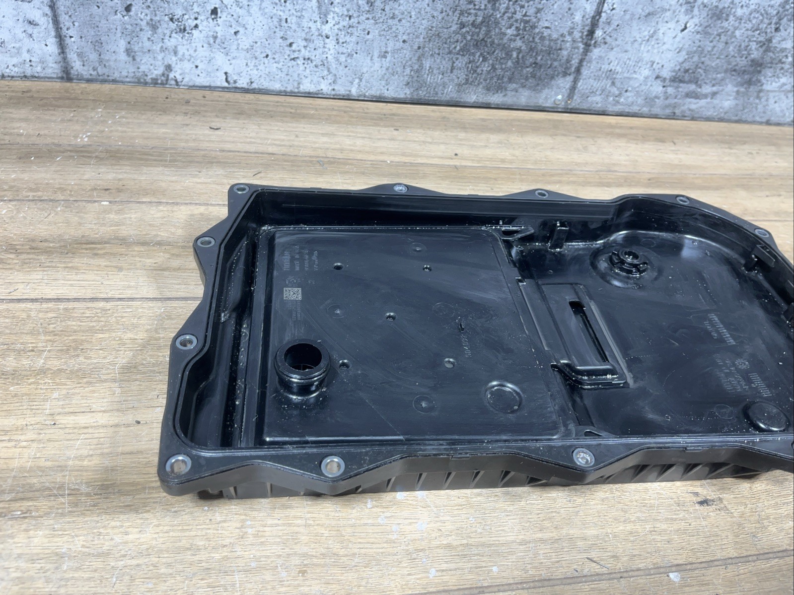 OEM Auto Trans Oil Pan Multiple Mopar Models 300 1500 Grand Cherokee PA66GF35