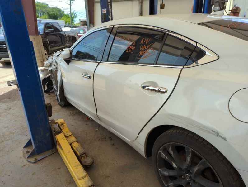 Automatic Transmission 2.5L Fits 14-15 MAZDA 6 324325