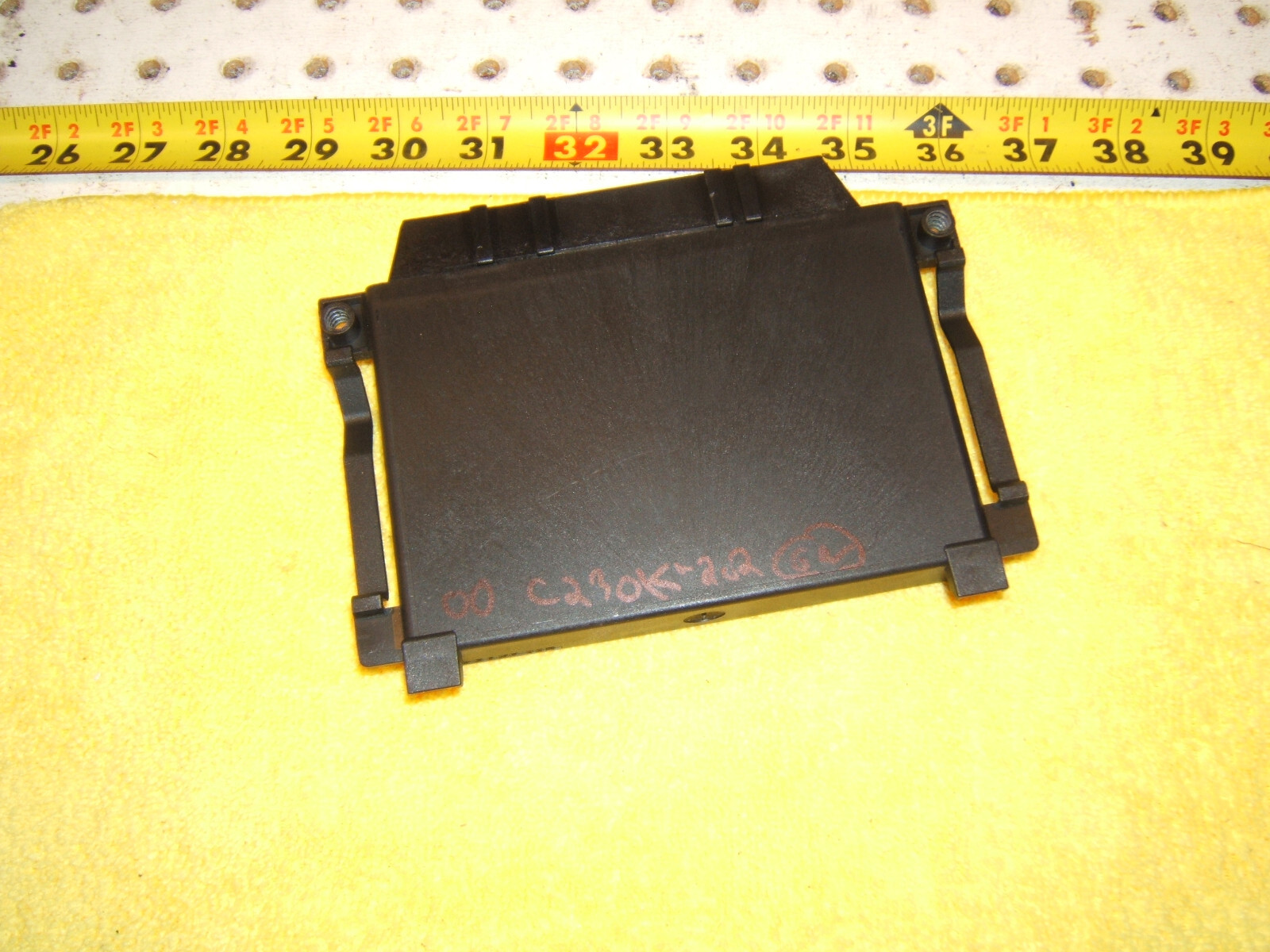 Mercedes 2000 W202 C230K sedan SIEMENS Auto transmission Controller 1 Computer