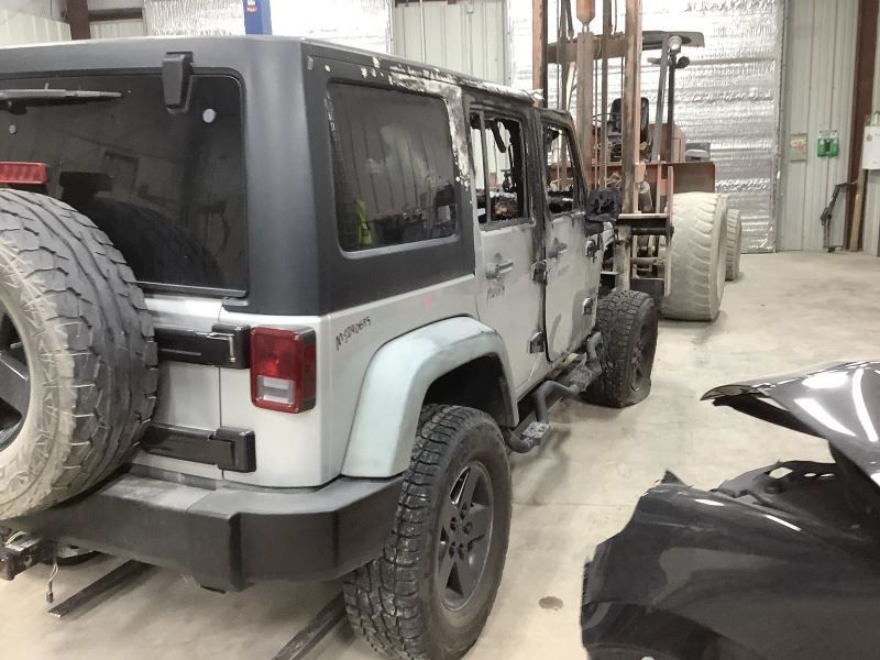Transfer Case 3.8L Automatic Transmission Fits 07-11 WRANGLER 4072201