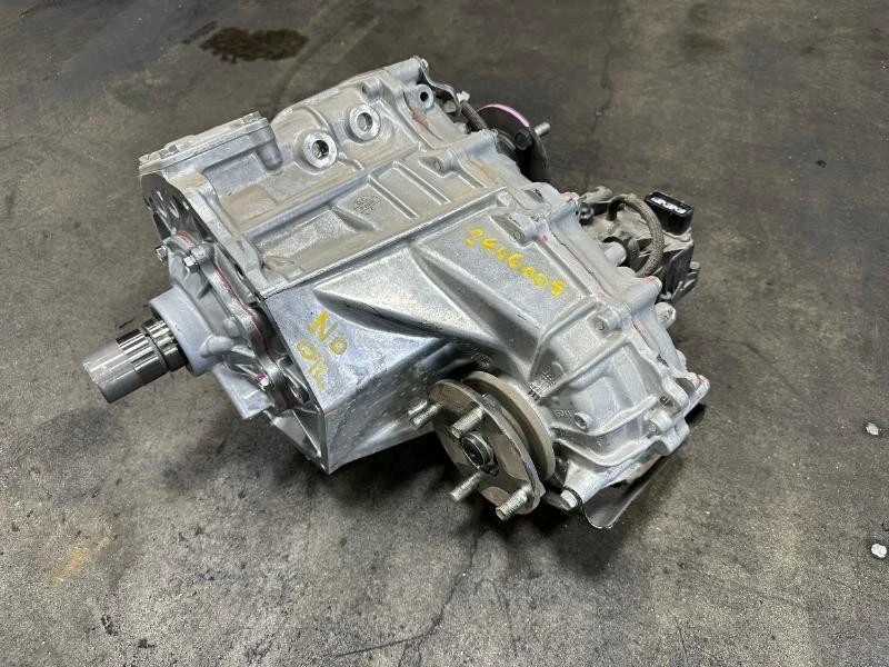 2016-2023 Toyota Tacoma Transfer Case Assembly OEM