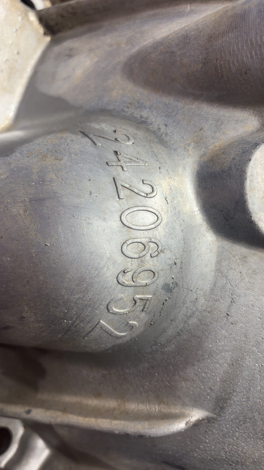 1998+UP 4L60E 4L65E 4L70 TOP HOLE BELL HOUSING M30 P/N: 24206952