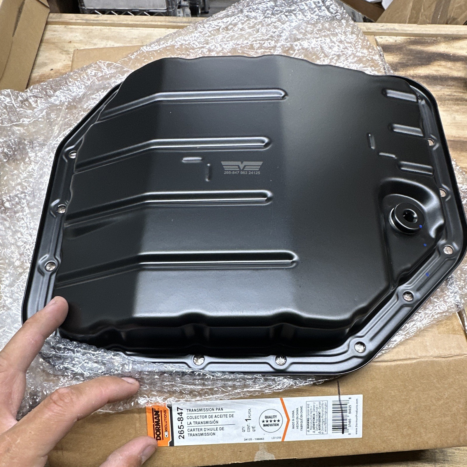 NEW DORMAN TRANSMISSION PAN 265-847 TOYOTA COROLLA YARIS ECHO CELICA SCION XB XA
