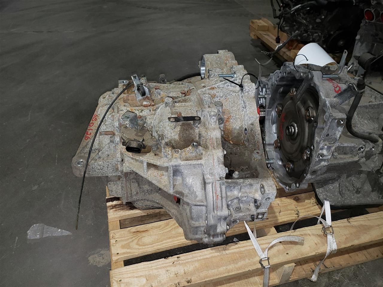 Automatic Transmission 3.5L 2GRFE Engine 6 Cylinder Fits 10-16 VENZA 3640026