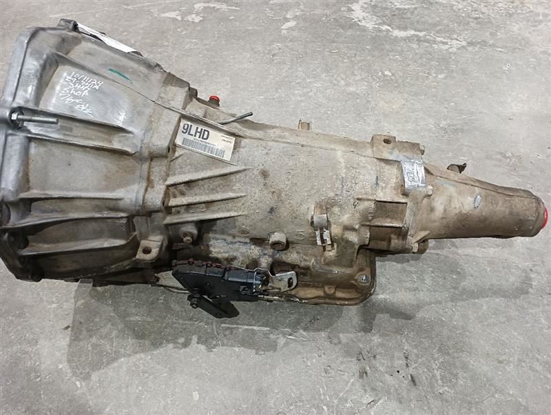 Automatic Transmission from 1999 Suburban 5.7L 2WD [189,526 miles] 11064941