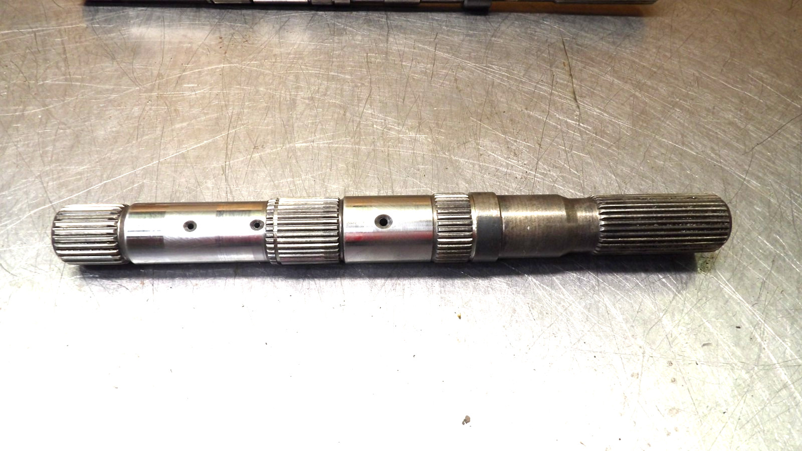 Ford E4OD Automatic Transmission ” 4X4 Tail Shaft ” Very Good 14 1/4
