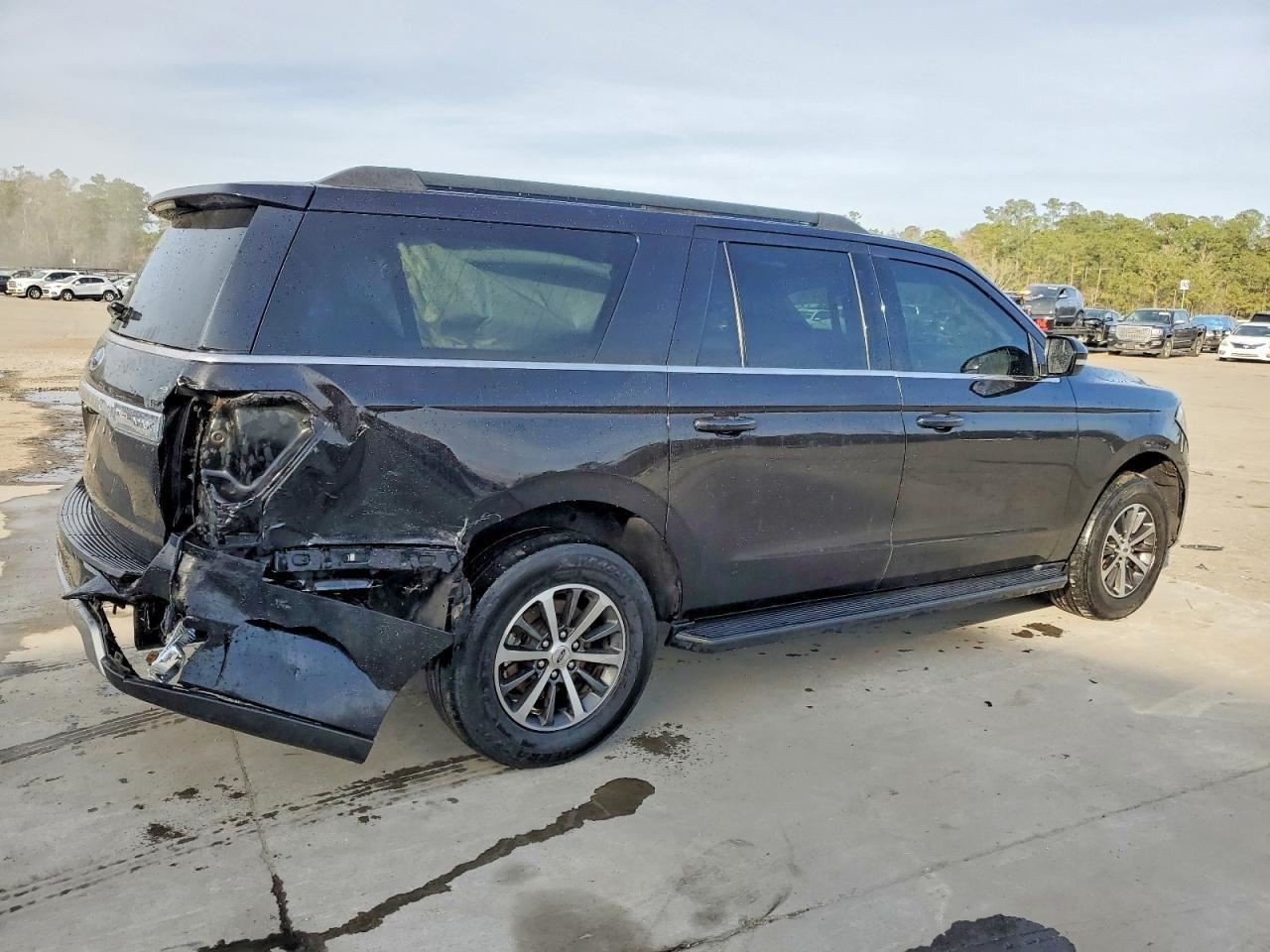 Automatic Transmission Floor Shift 2WD Fits 18-21 EXPEDITION 2452141