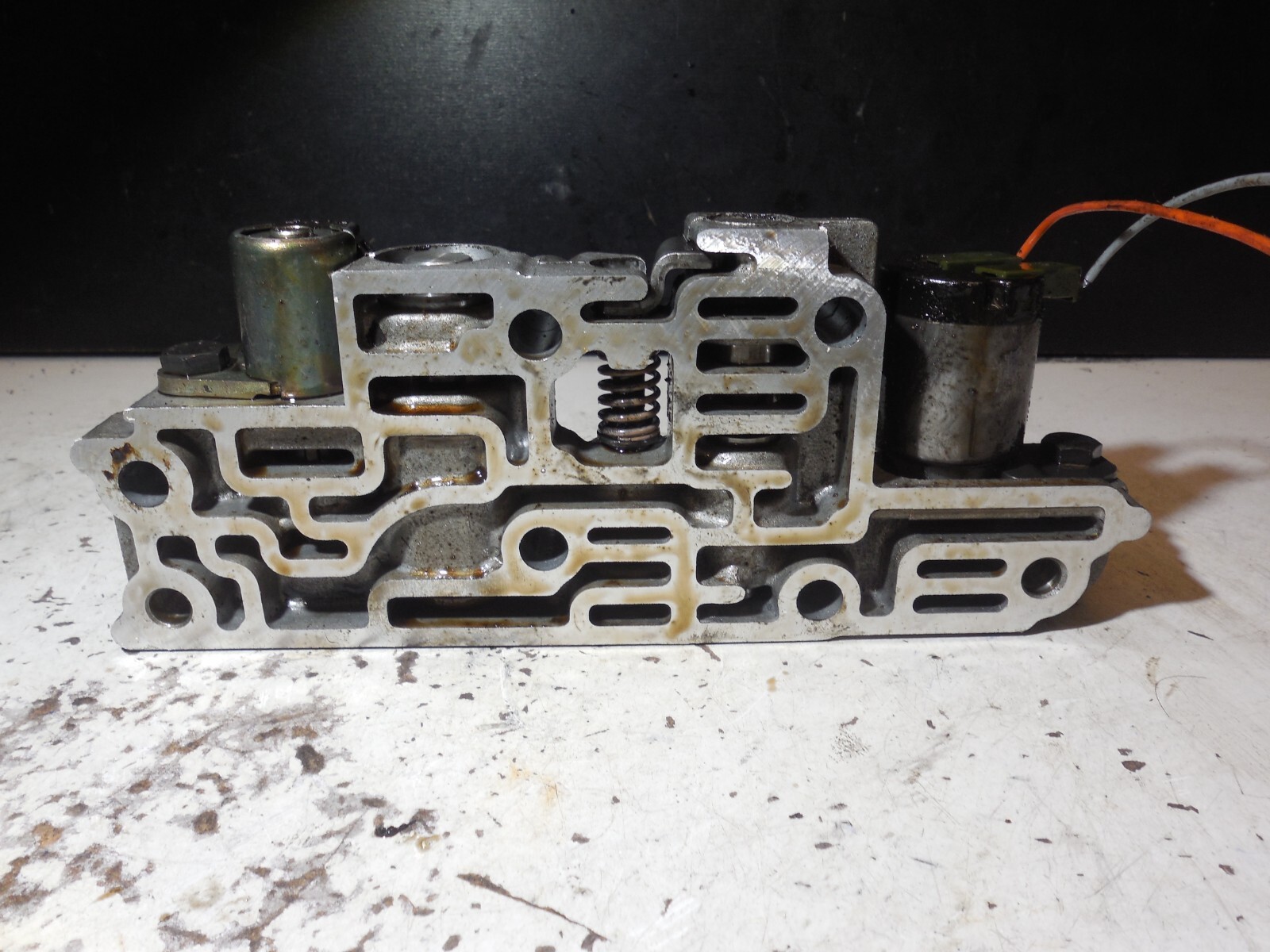 BMW Z3 E36 328i 325i Isuzu Transmission Auxiliary Valve Body GM 96023377