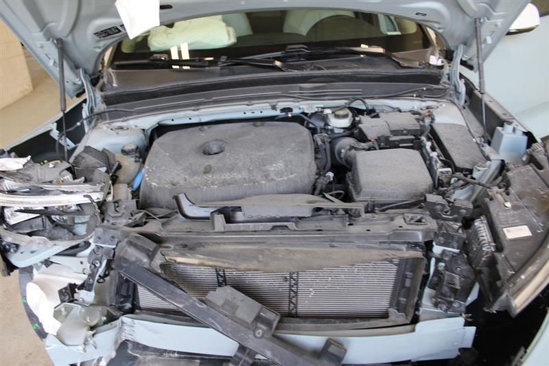 8 Speed Automatic Transmission 360031165 For 19-20 Volvo XC40 AWD 2877609
