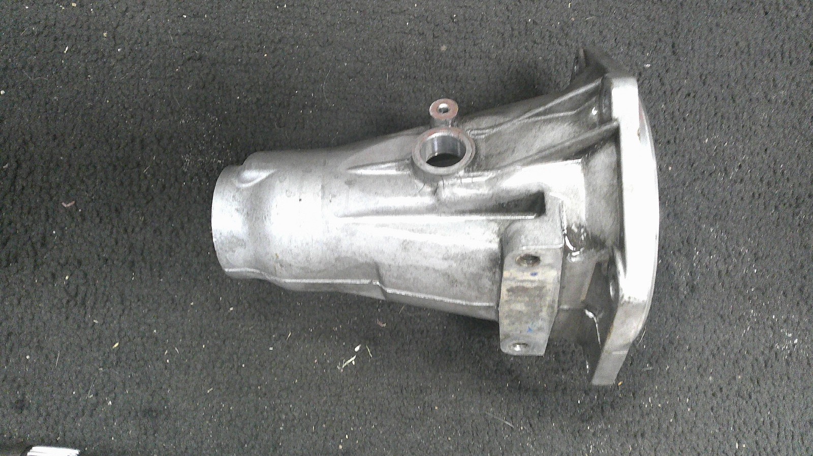 4L60E Extension Housing Output Shaft OEM 2WD GMC 4L70E 4L65E TAIL HOUSING 97-14