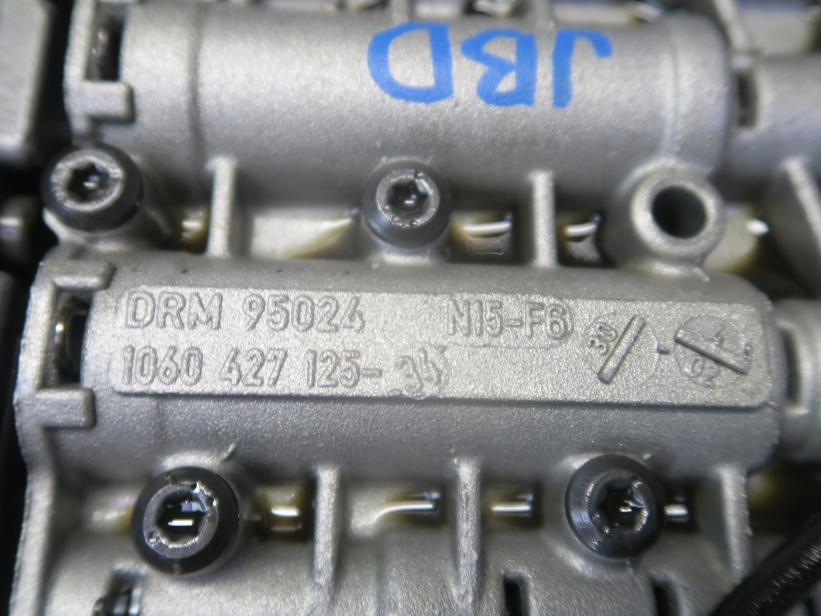 01-03 BMW E46 330Ci 330i A5S 325Z TRANSMISSION VALVE BODY MECHATRONIC OEM