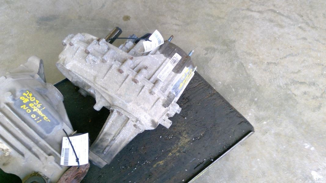 Transfer Case 4.7L Model NV244 Fits 05-09 DURANGO 599181