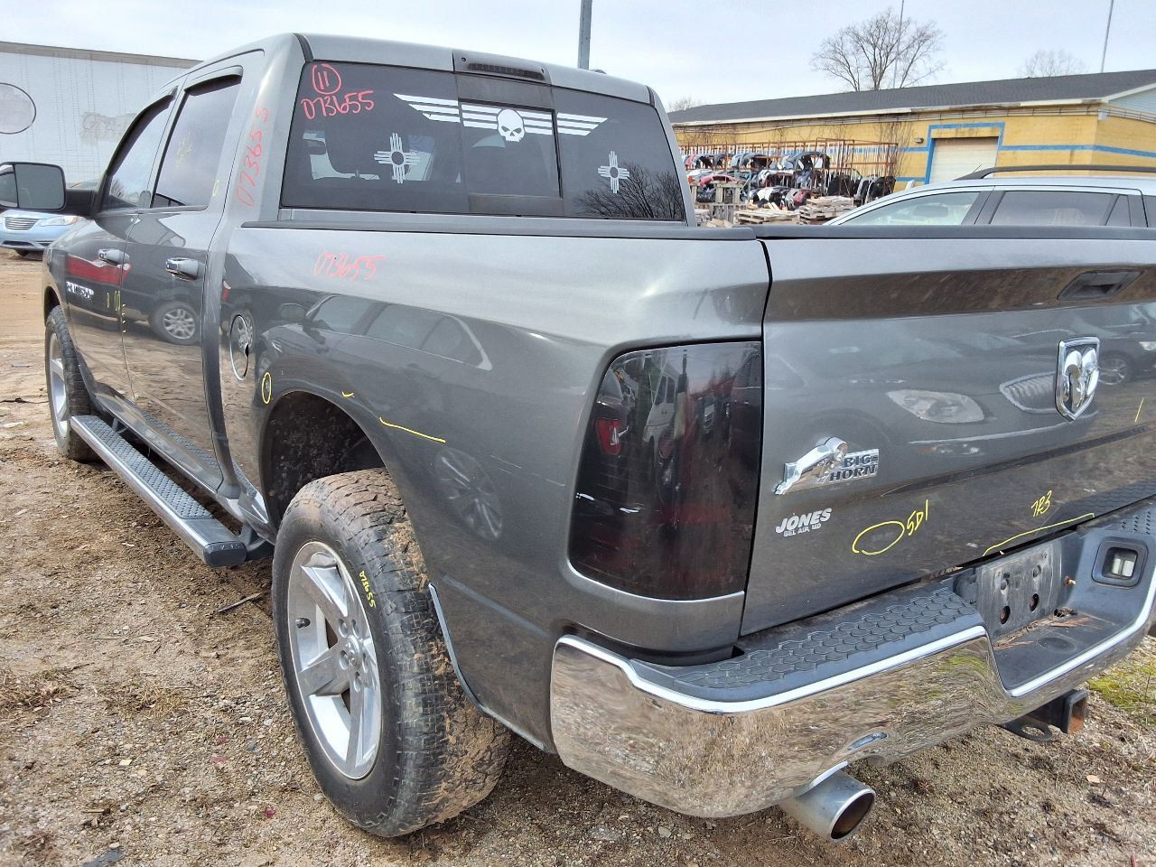 Transfer Case Classic Style 5 Lug Wheel Fits 11-23 DODGE 1500 PICKUP 1080640