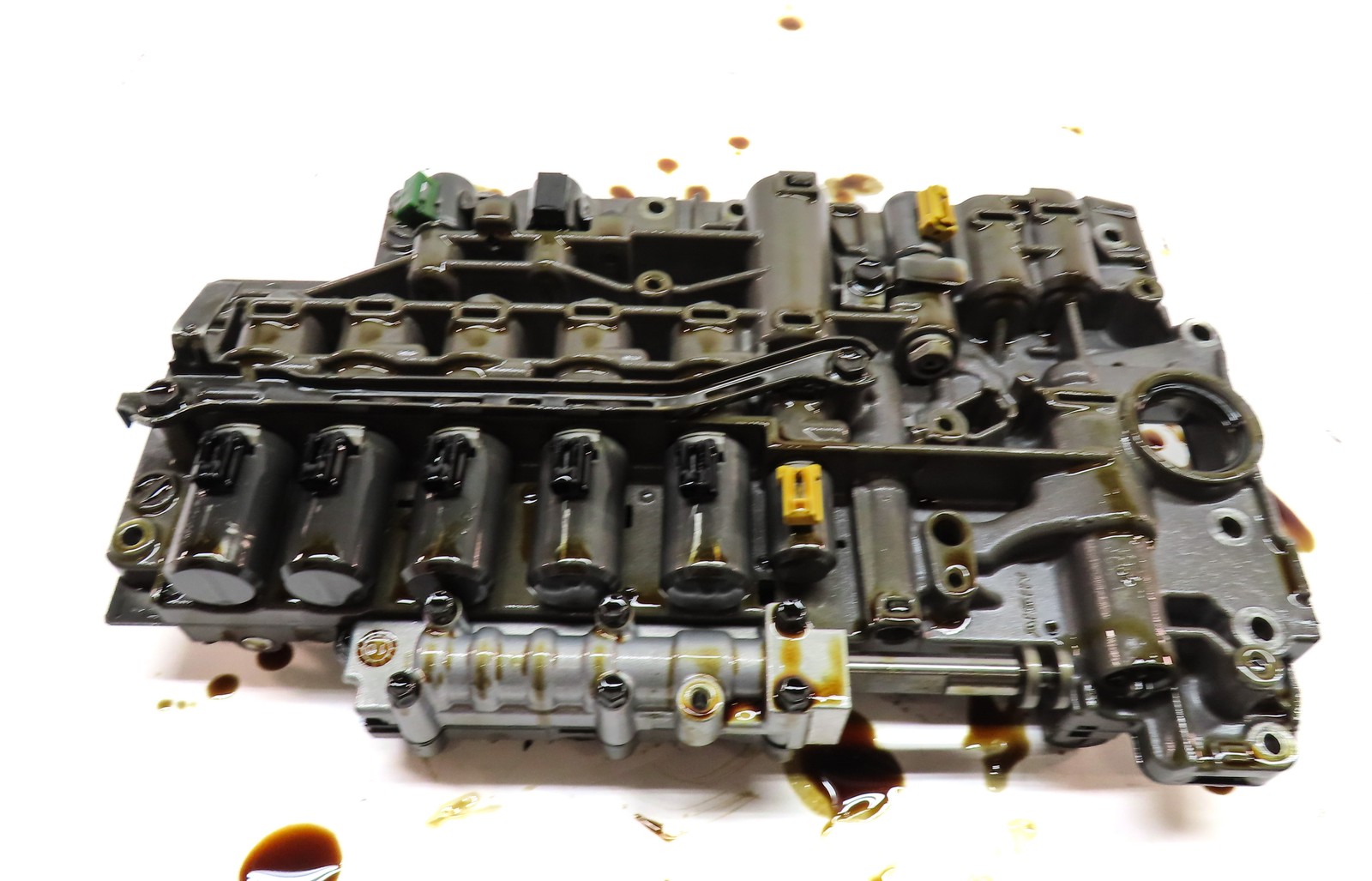 2011-2018 PORSCHE CAYENNE (958) S / GTS / BASE AUTO TRANSMISSION VALVE BODY