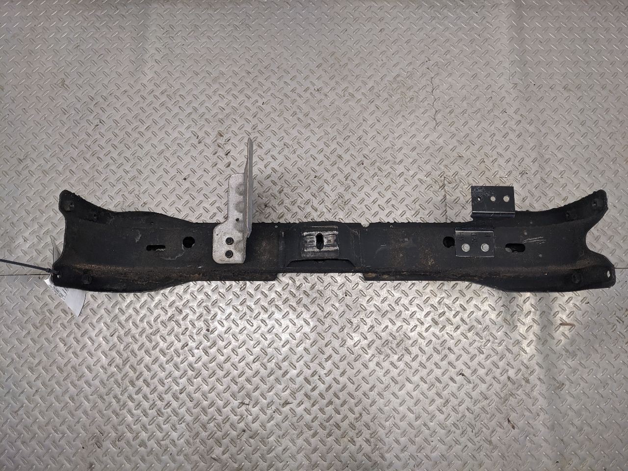 2022 Chevy Express 2500 3500 Transmission Crossmember Support 1181520