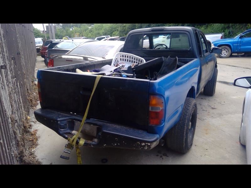 Transfer Case 6 Cylinder Automatic Transmission Fits 95-00 TACOMA 745255